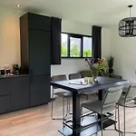 Holiday home The Black Oak - Luxe Met Prive Sauna Voorthuizen