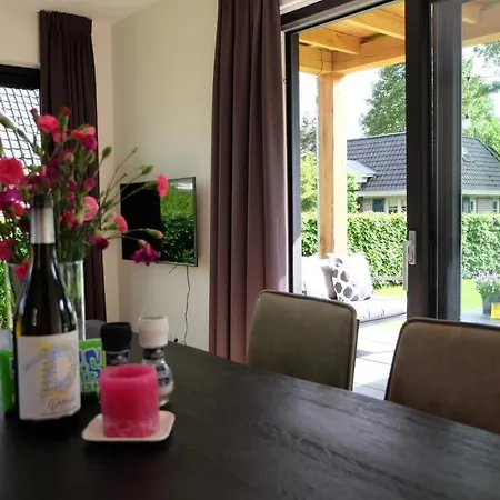 Ferienhaus The Black Oak - Luxe Met Prive Sauna Voorthuizen