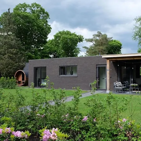The Black Oak - Luxe Met Prive Sauna Ferienhaus *