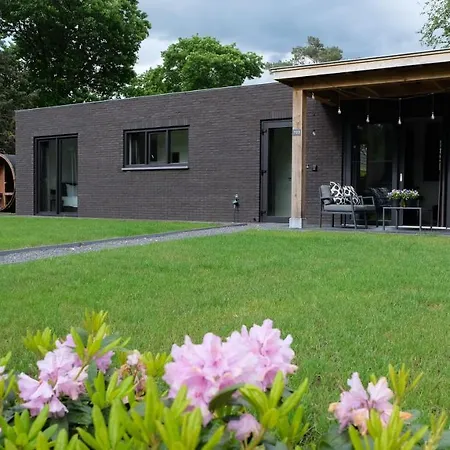 The Black Oak - Luxe Met Prive Sauna Voorthuizen