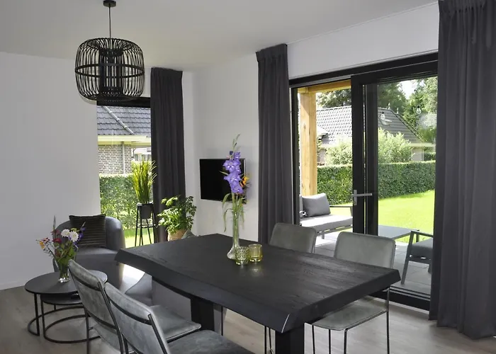 Сasa de vacaciones The Black Oak - Luxe Met Prive Sauna