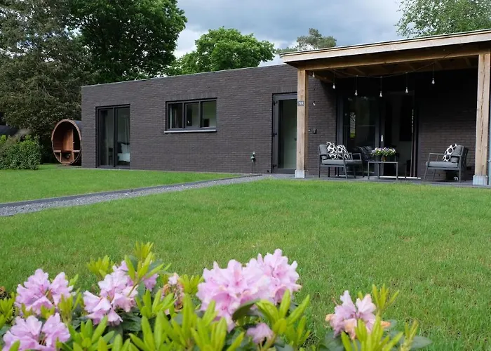 The Black Oak - Luxe Met Prive Sauna Voorthuizen